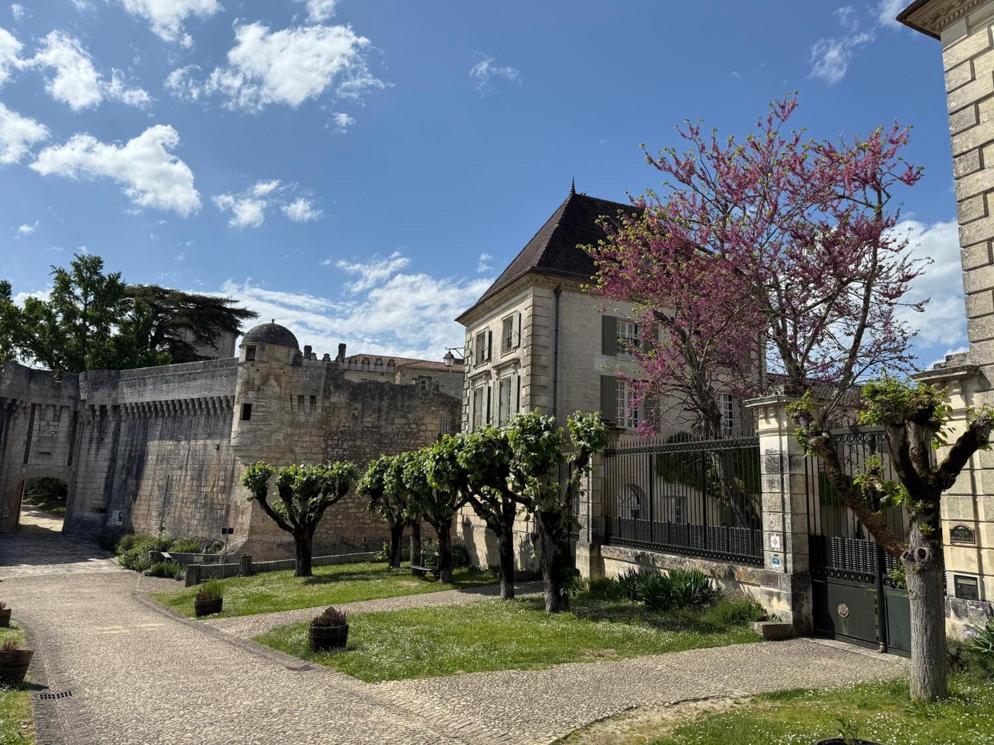 "L'Annexe" Dournazac Exterior foto
